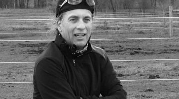 Foundations of Yoga Philosophy for Teachers: Modernity and Transformations